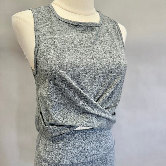 Zobha gray space dye twist crop top and biker short set Size Medium - Picture 9 of 16